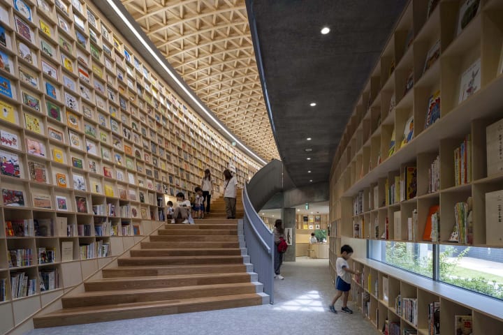 こども本の森 熊本　図書館の逆襲 3—Libraries are not silent.3　Kumamoto Children’s Book Forest　